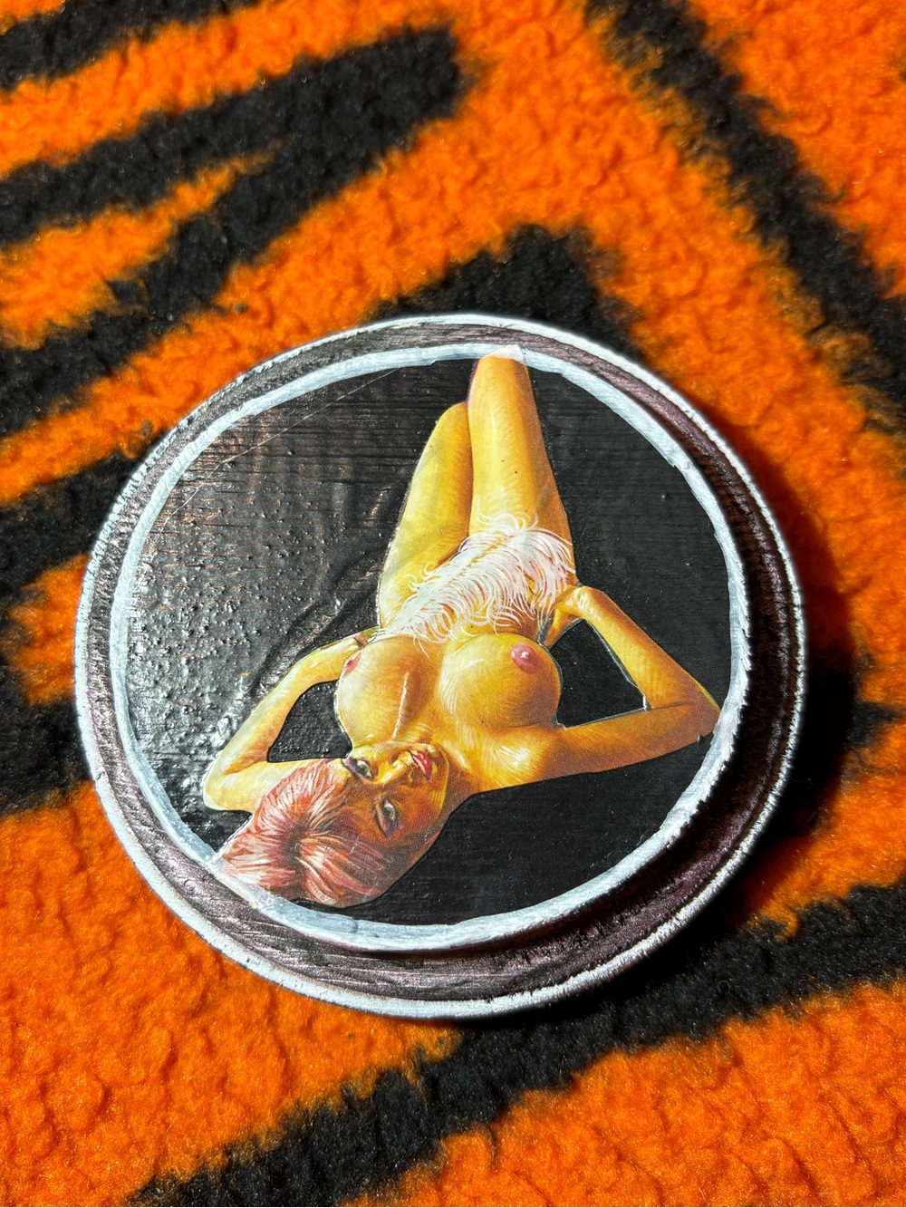 Retro Pulp horror Round Art Plaque